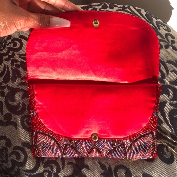 Vibrant Rare Red and Blue Hand Beaded Evening Bag - Picture 4 of 5